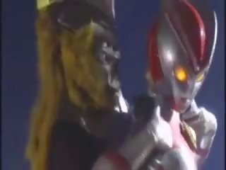Ultraman: 무료 일본의 & ultraman x 정격 영화 영화 광고
